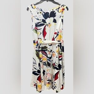 Signature Collection White Floral Sleeveless Dress